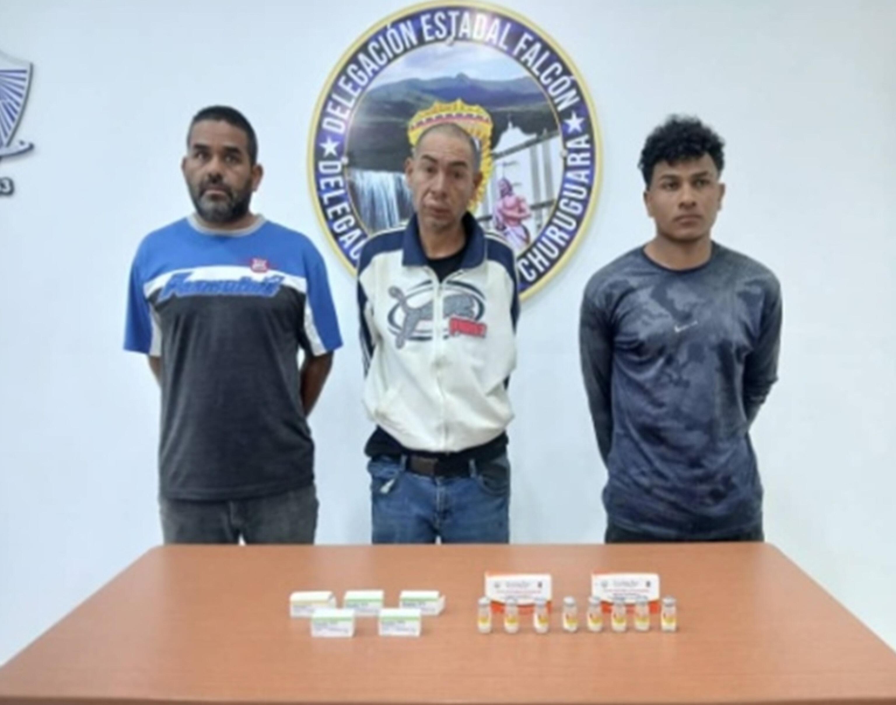 Tres detenidos por hurto de insumos médicos en hospital: vendían suero e insulina para comprar licor
