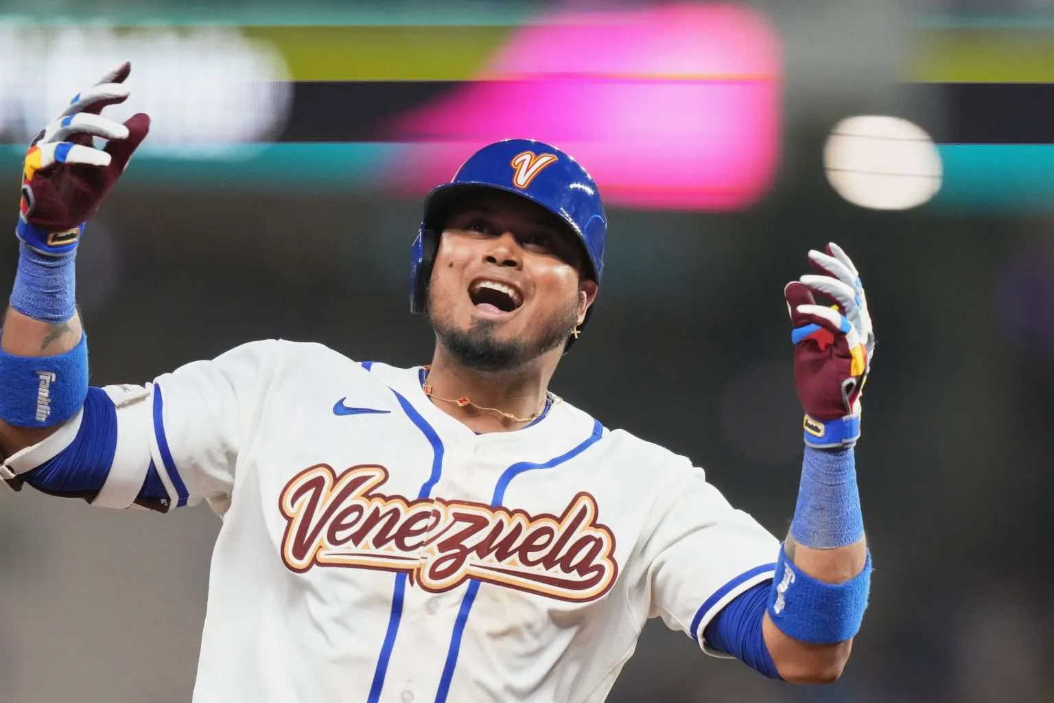 Luis Arráez  brilla en Clásico Mundial de Béisbol 2026.