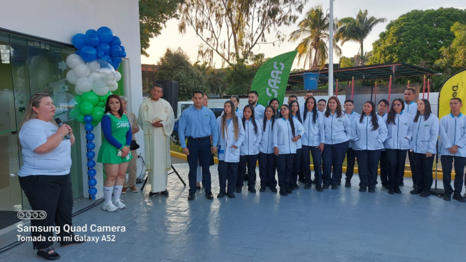 Farmacia SAAS abrió sus puertas en la avenida Libertador de Valle de La Pascua
