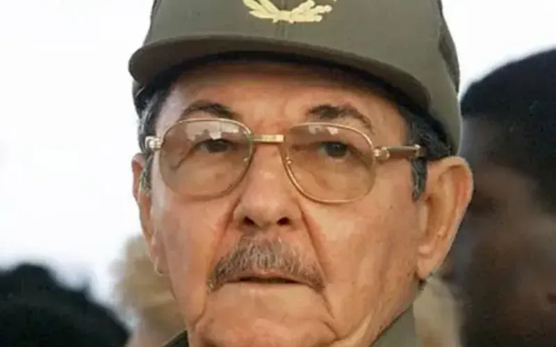 Justicia de Estados Unidos evalúa cargos penales contra Raúl Castro 
