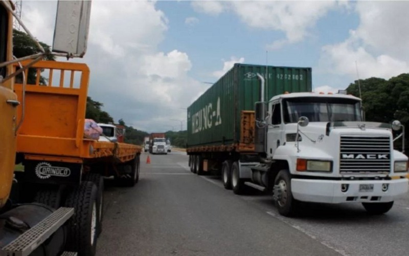 INTT restringe circulación de carga pesada del 1 al 4 de mayo