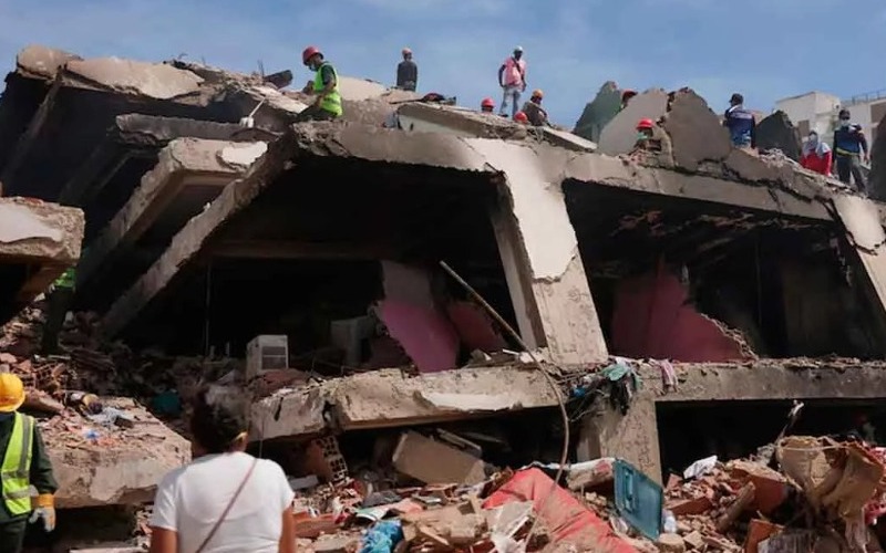 Realizaron demolición de primera edificación colapsada en la OPP 36