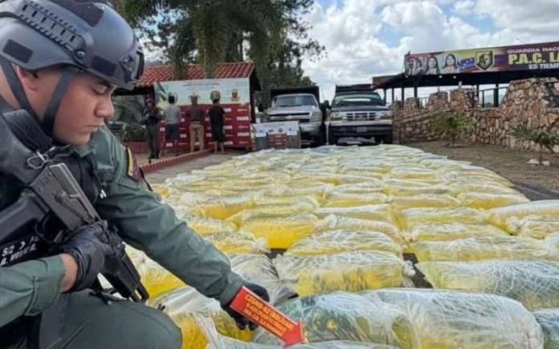 FANB incauta más de 4 mil litros de combustible 